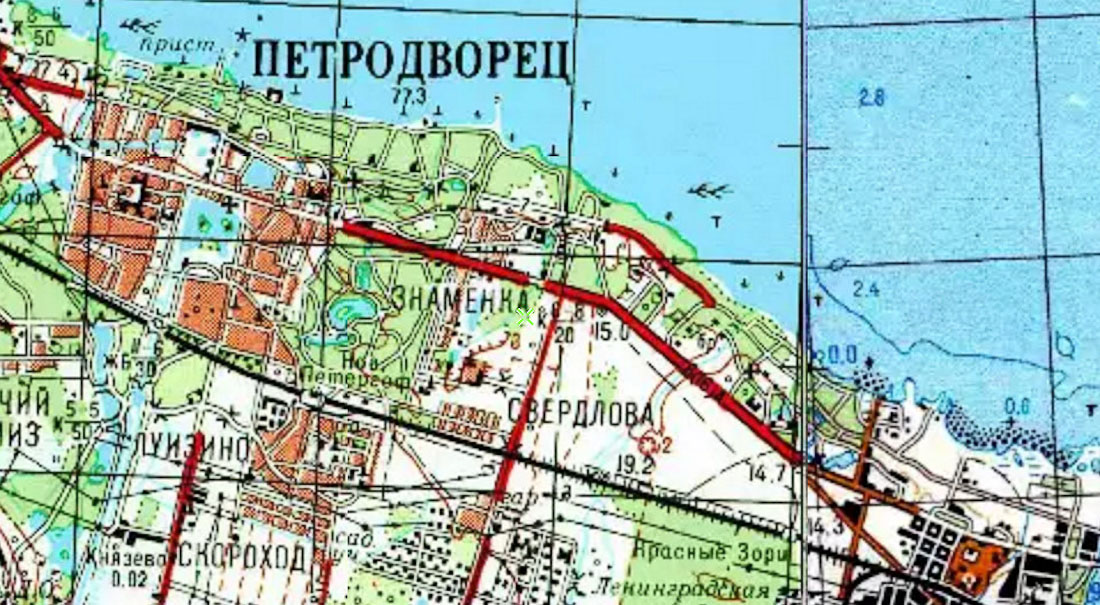 Петергофские конюшни