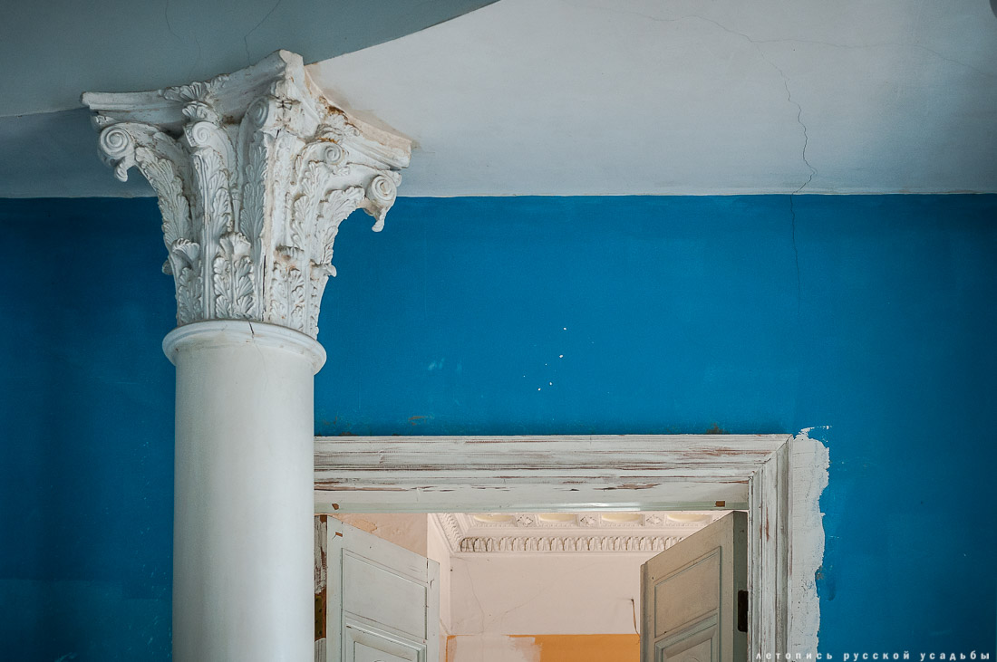 Усадьба Покровское-Стрешнево, интерьеры главного дома, пожар в оранжерее