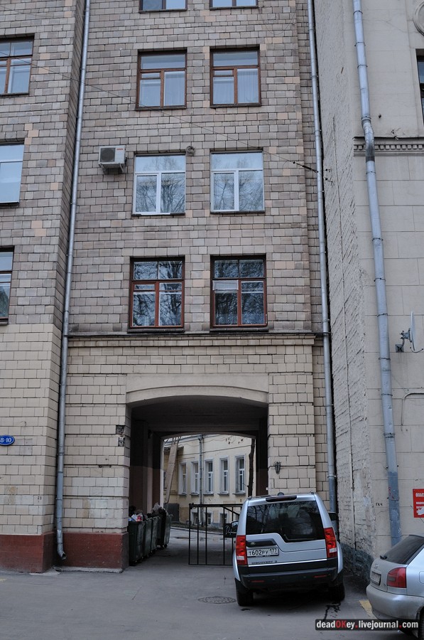 усадьба A. M. Полторацкого (Сабашниковых), Б. Левшинский пер., 6