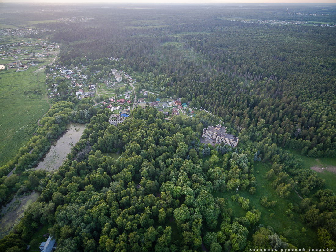усадьба Глинки Якова Брюса с квадрокоптера, Московская область, Щелковский район