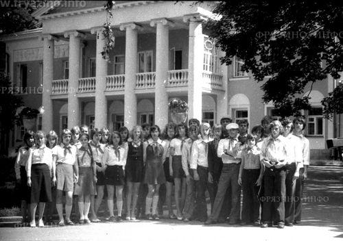 усадьба Горки Ленинские