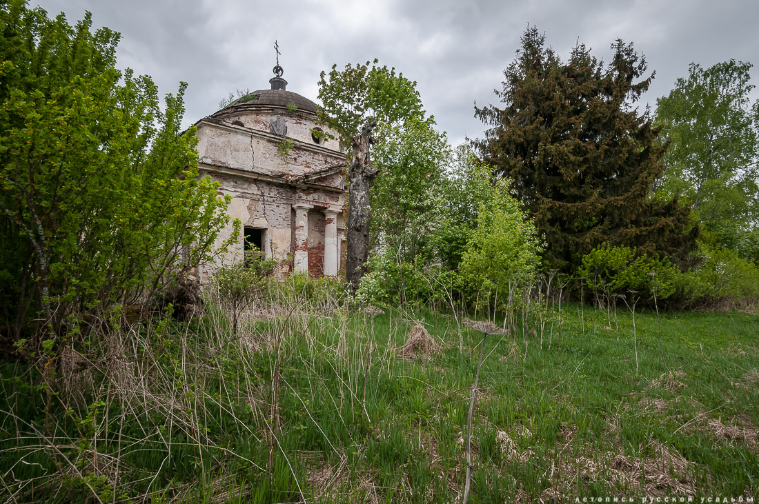 церковь Петра и Павла в Переслегино