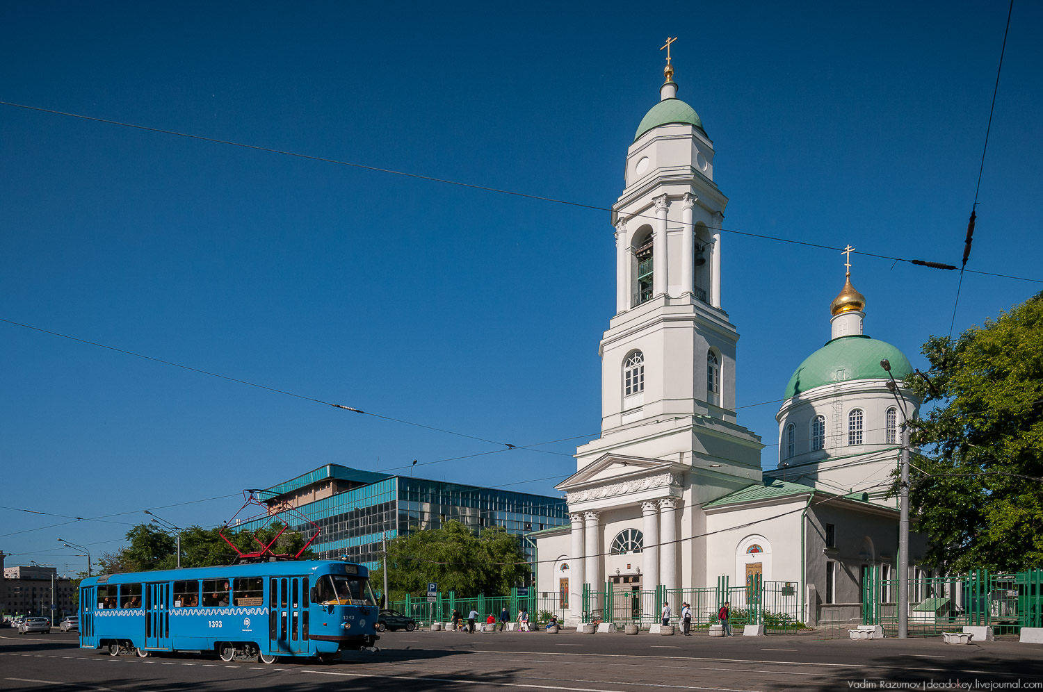 Храм в честь Свв.мчч. Флора и Лавра на Зацепе, Москва