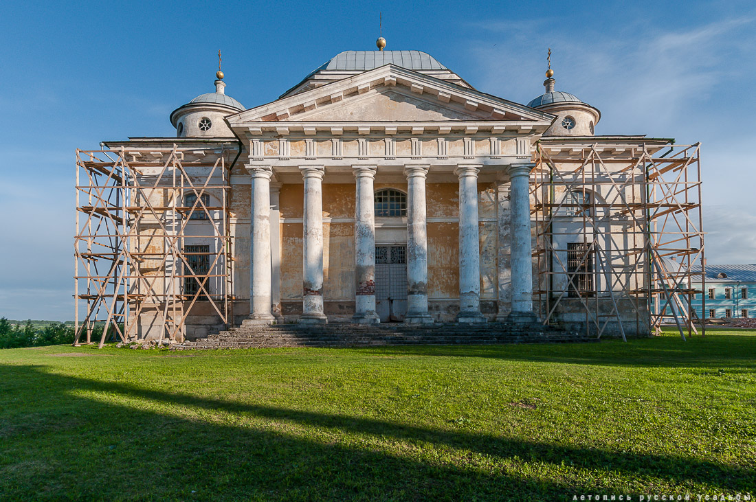 Интерьеры Борисоглебского собора в Торжке, Тверская область, арх. Н.А. Львов, Екатерина II, Борисоглебский монастырь