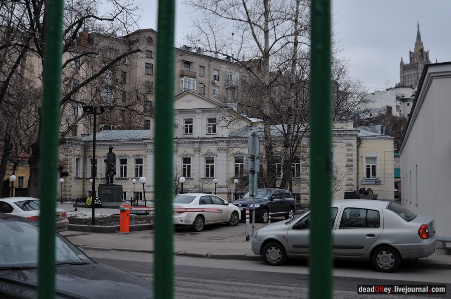 усадьба A. M. Полторацкого (Сабашниковых), Б. Левшинский пер., 6