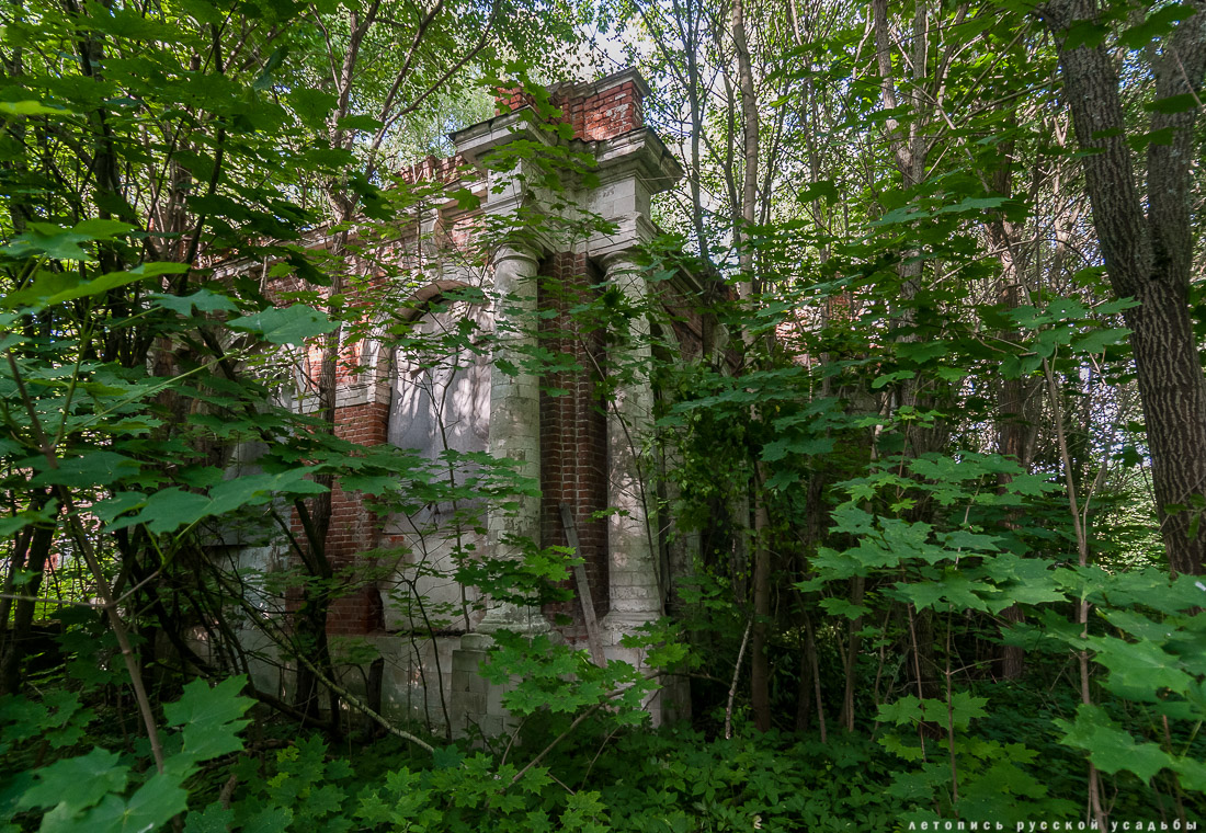 усадьба Отрада-Семеновское