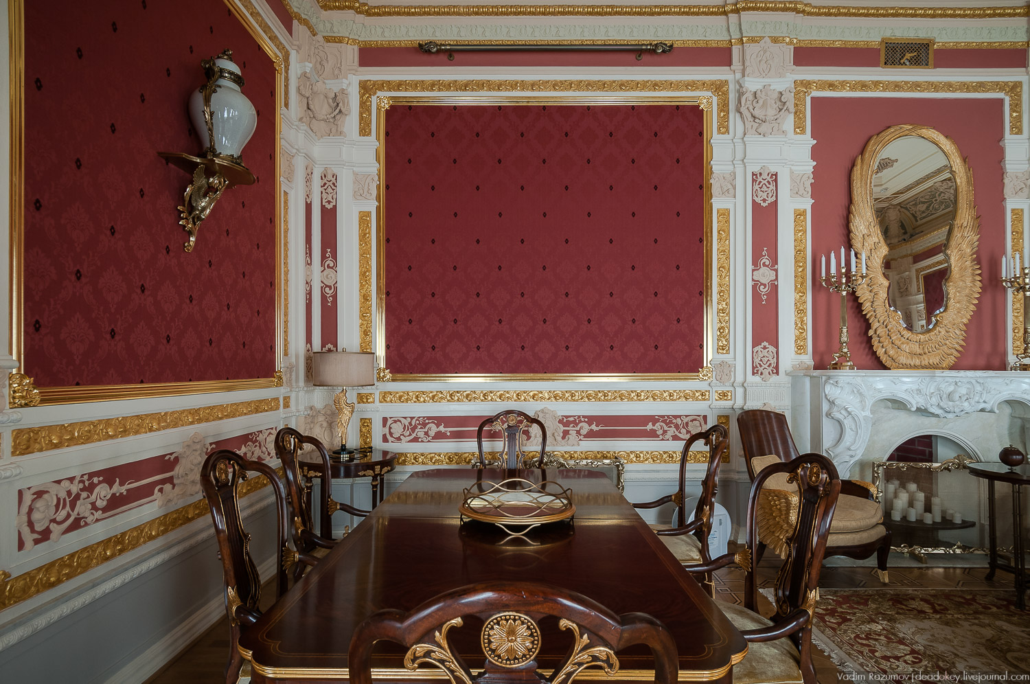 Москва, усадьба Е.И.Васильчиковой - С.А.Оболенского - Н.Ф. фон Мекк, Гоголевский бульвар, 14