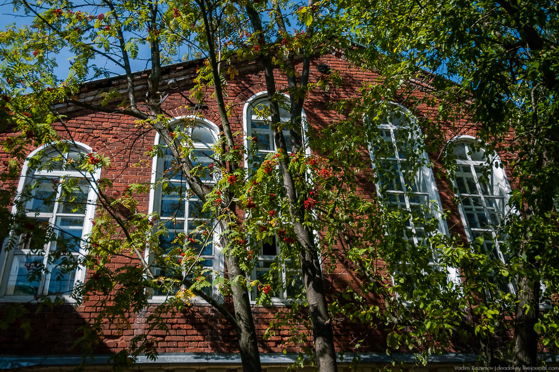 Шелкоткацкая фабрика купцов Барановых (АОЗТ Павлово-Посадский льнокомбинат, ГК Берег), МВК «Княжий Двор», Московская обл., Павлово-Посадский р-н., п.г.т. Большие Дворы.