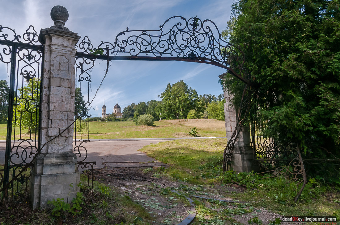 усадьба Семеновское-Отрада, субботник