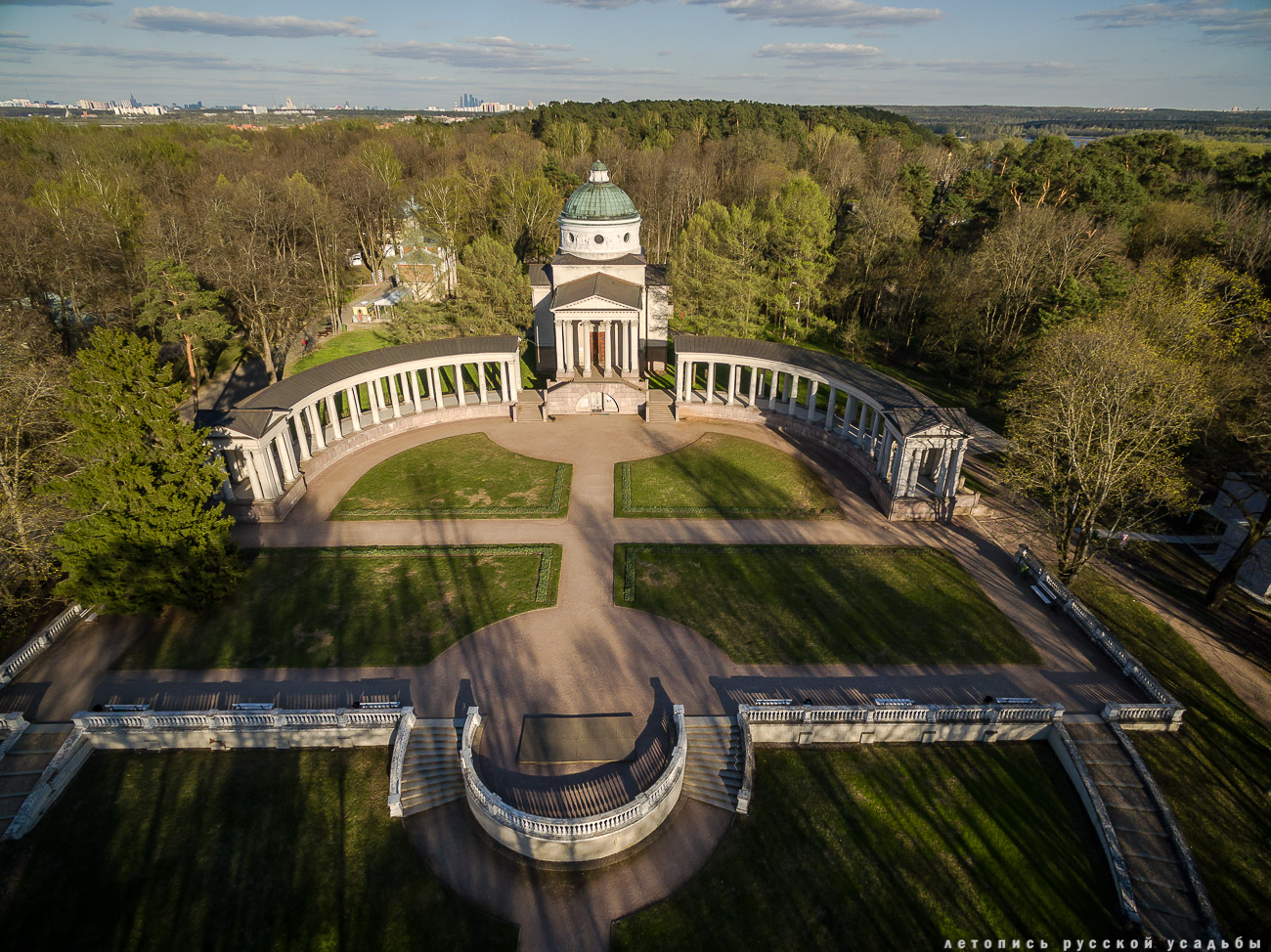 усадьба Архангельское с квадрокоптера (аэросъемка с дрона)