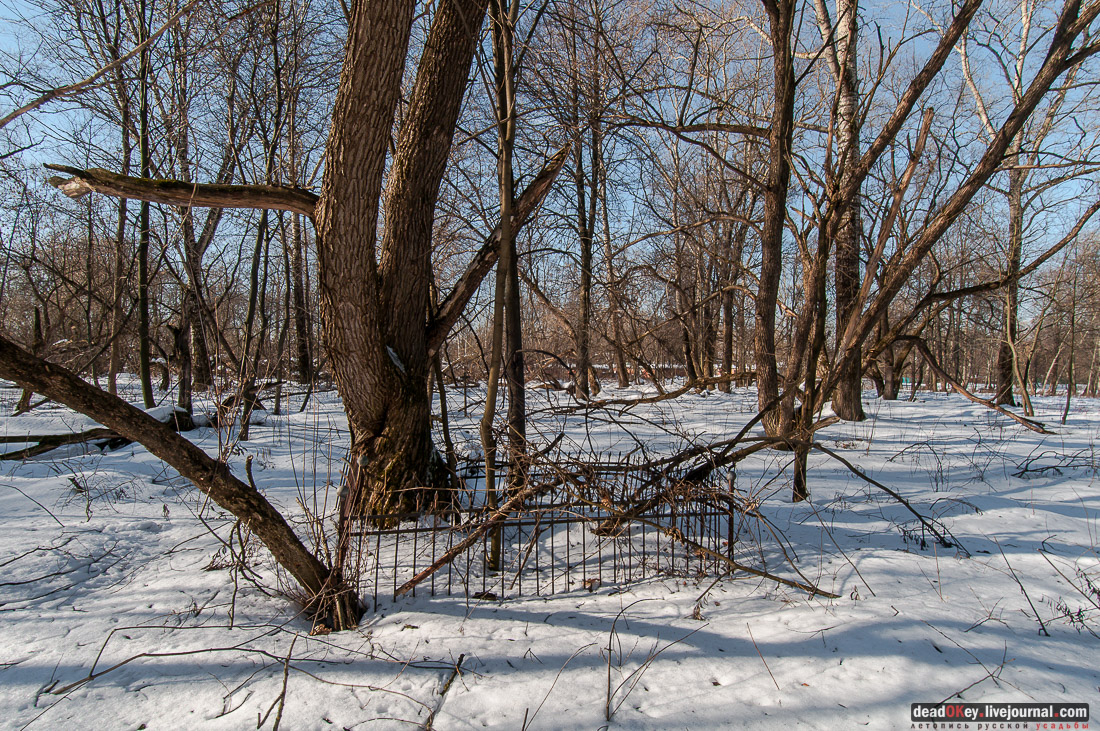 Никольское кладбище
