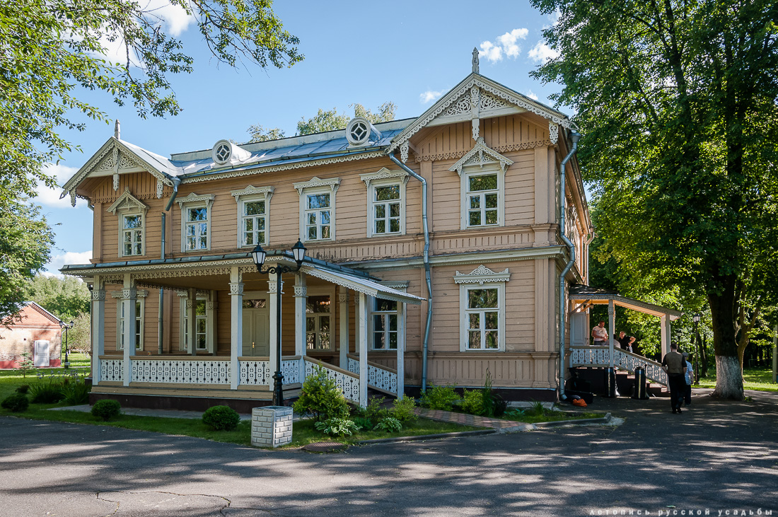 усадьба Любимовка, Сергей Безруков, Губернский театр, Вишневый сад