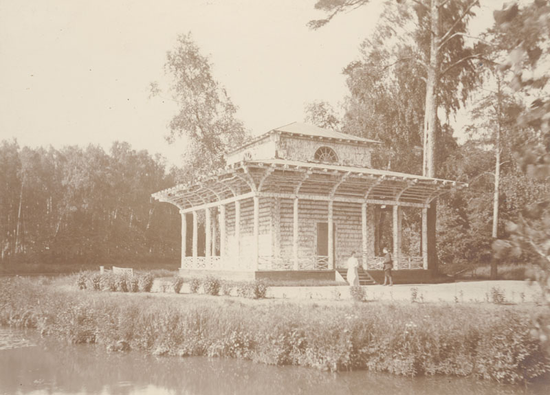 старые фотографии с выставки ОИРУ.