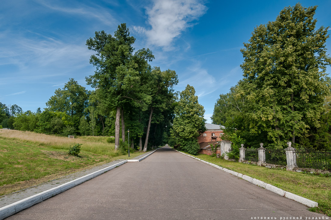 усадьба Отрада-Семеновское