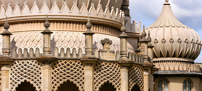 Несколько красивых бывших резиденций монархов дворец, Замок, замок, династии, Дворец, который, короля, построен, полностью, Луары, стиле, находится, строительства, дворца, король, всего, Пелеш, время, резиденция, замков