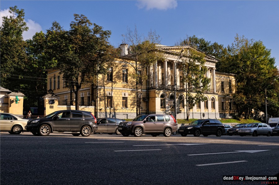 усадьба Высокие Горы (Усачевых-Найденовых), Москва, Земляной Вал, 53