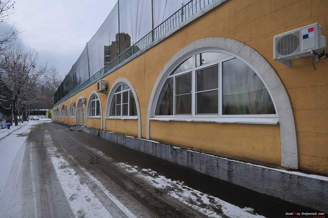 усадьба Разумовского на Гороховом поле (г. Москва, ул. Казакова, д.18)