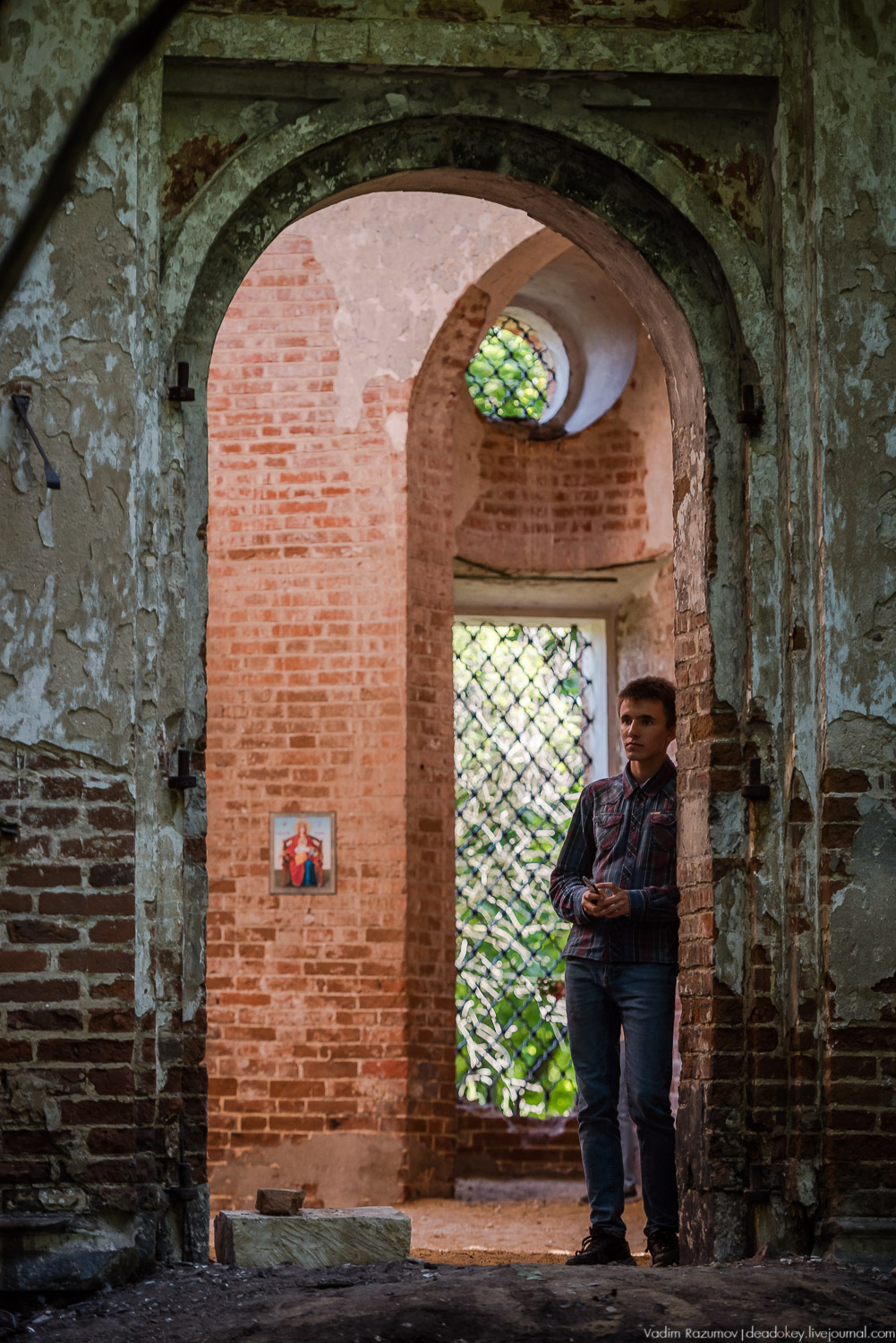 Усадебные волонтеры. Субботник на могиле В.И. Баженова, Старое Глазово, Горки