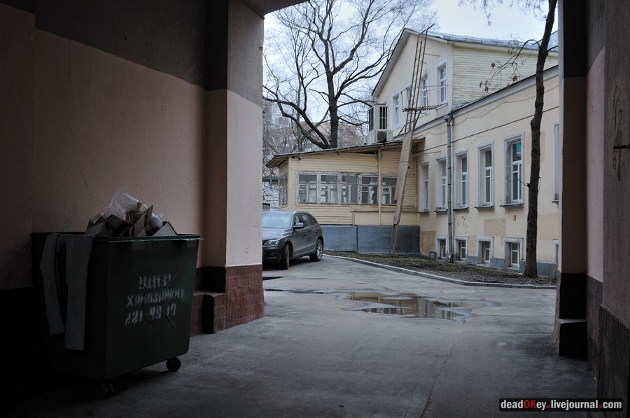 усадьба A. M. Полторацкого (Сабашниковых), Б. Левшинский пер., 6