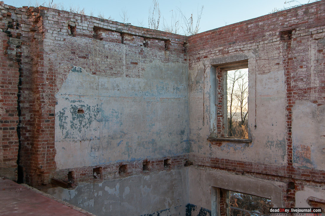 вокзал Рдултовского в Трехселище