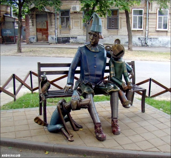 Психоделические детские площадки России
