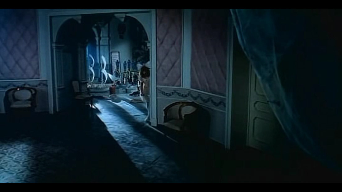 фильм Три толстяка (1966), Петергофские конюшни, Санкт-Петербург.