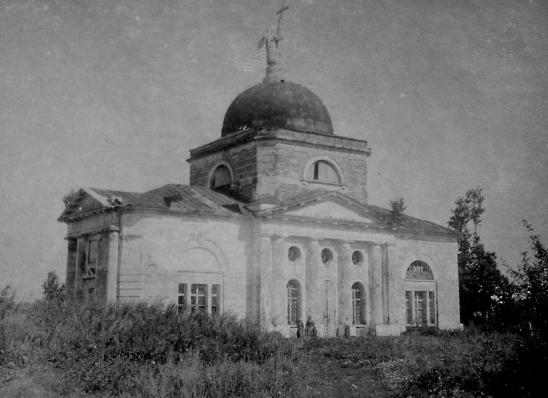 усадьба Аксиньино, фотографии Спасского храма с квадрокоптера