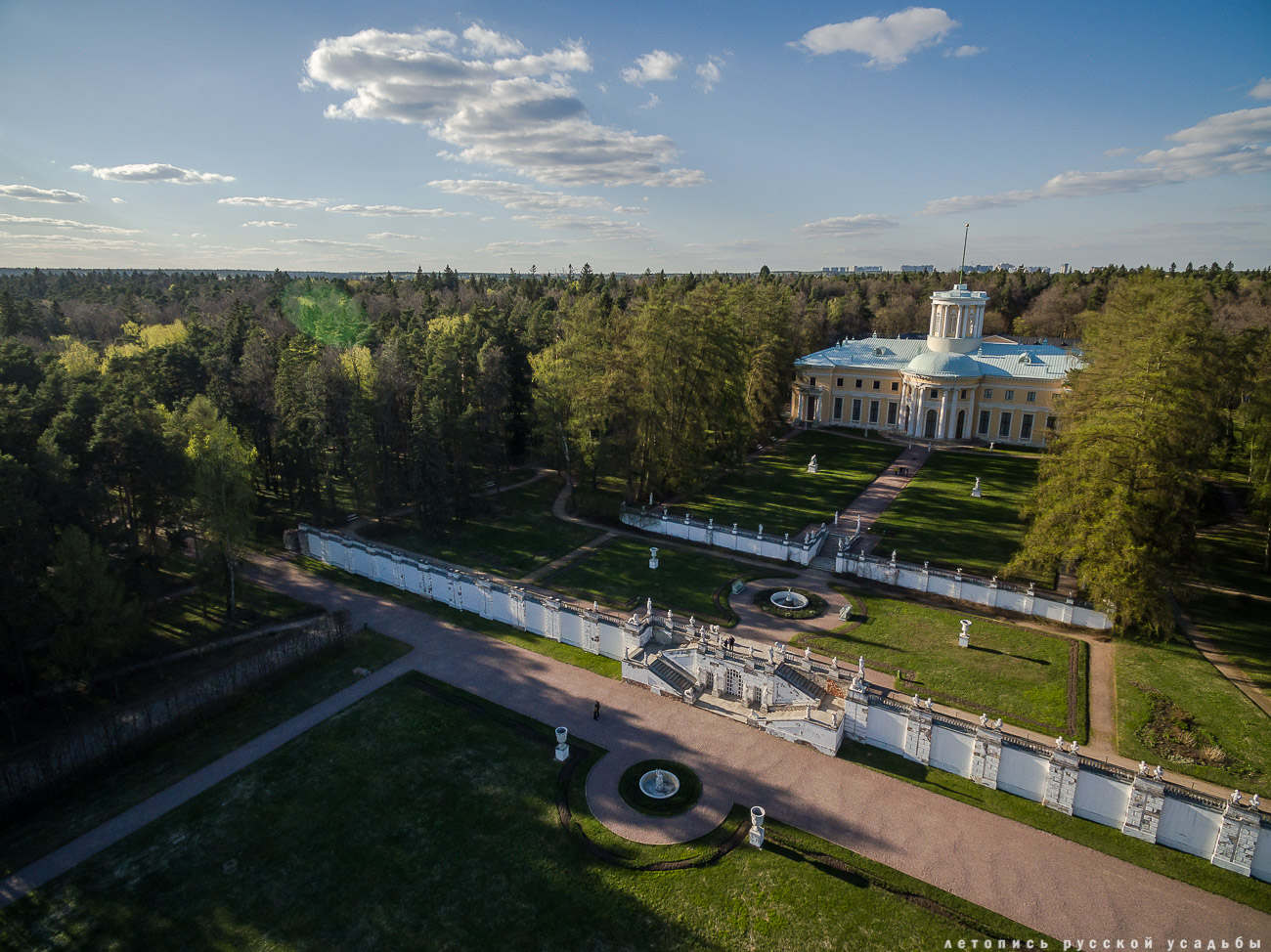 усадьба Архангельское с квадрокоптера (аэросъемка с дрона)