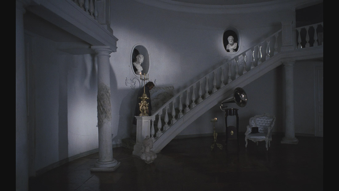 фильм Мой ласковый и нежный зверь (1978), Усадьба Валуево, Московская область, Ленинский район (Новая Москва).