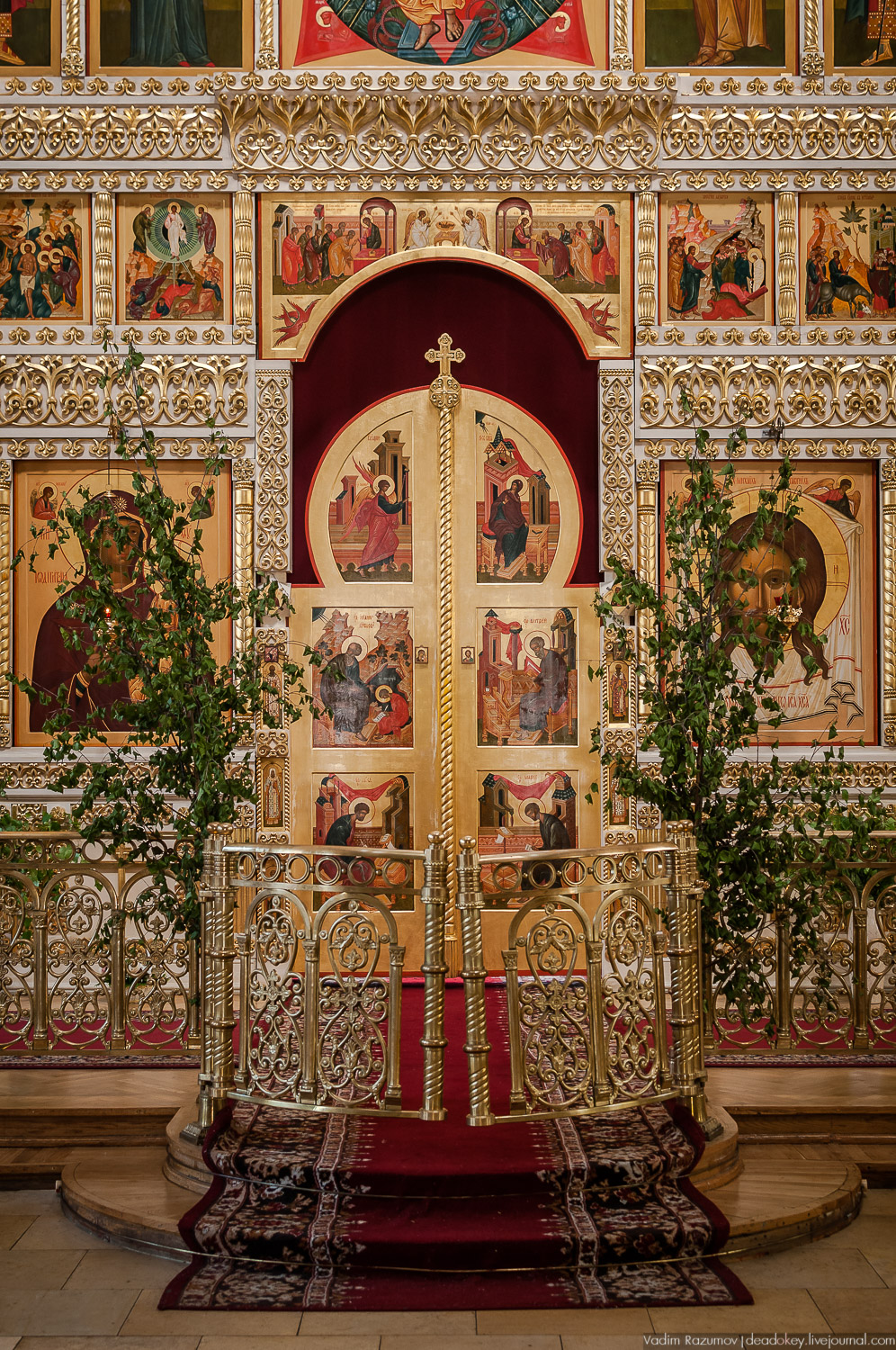 Храм в честь Свв.мчч. Флора и Лавра на Зацепе, Москва