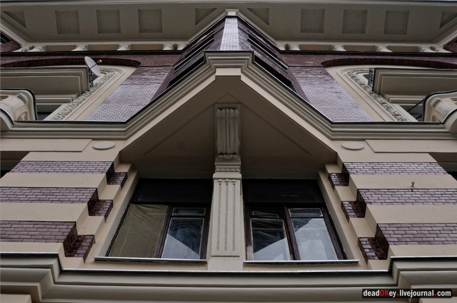 Дом московского товарищества для ссуды под заклад движимых имуществ (ломбард), 1904, архитектор А.В. Иванов, ул. Большая Дмитровка, 22