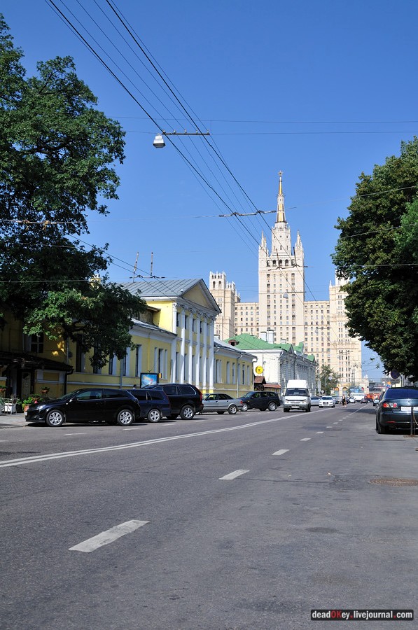 усадьба Соллогуба (городская усадьба Долгоруких или Дом Ростовых) на ул. Поварская д.52