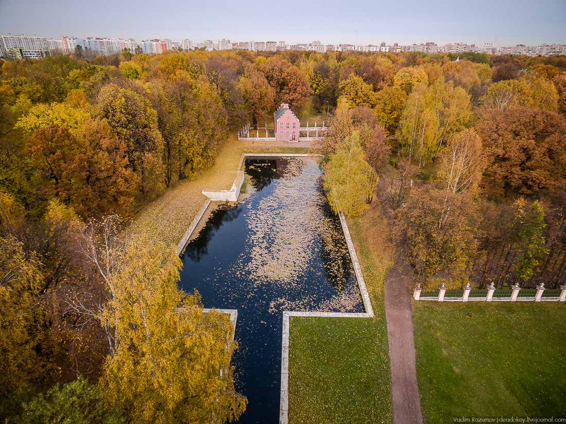 Усадьба Кусково осенью, с квадрокоптера, г. Москва