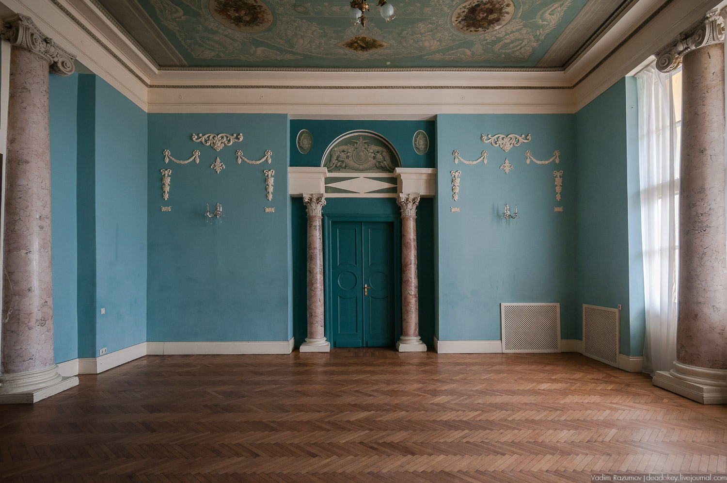 усадьба Братцево, Москва, интерьеры главного дома