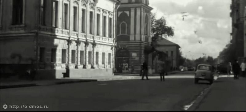 усадьба П. И. Антипина, Д. П. Прохоровой, М.Г. Левиной, Москва, ул. Гончарная д.27