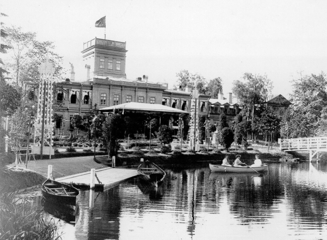 Усадьба Ульянка. Петергофская дорога.