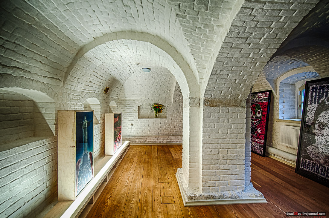 усадьба Муравьевых-Апостолов, г.Москва, ул. Старая Басманная 23/9