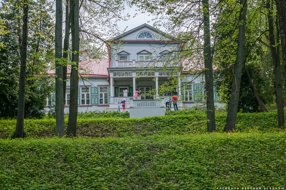 Усадебный экспресс. Абрамцево.