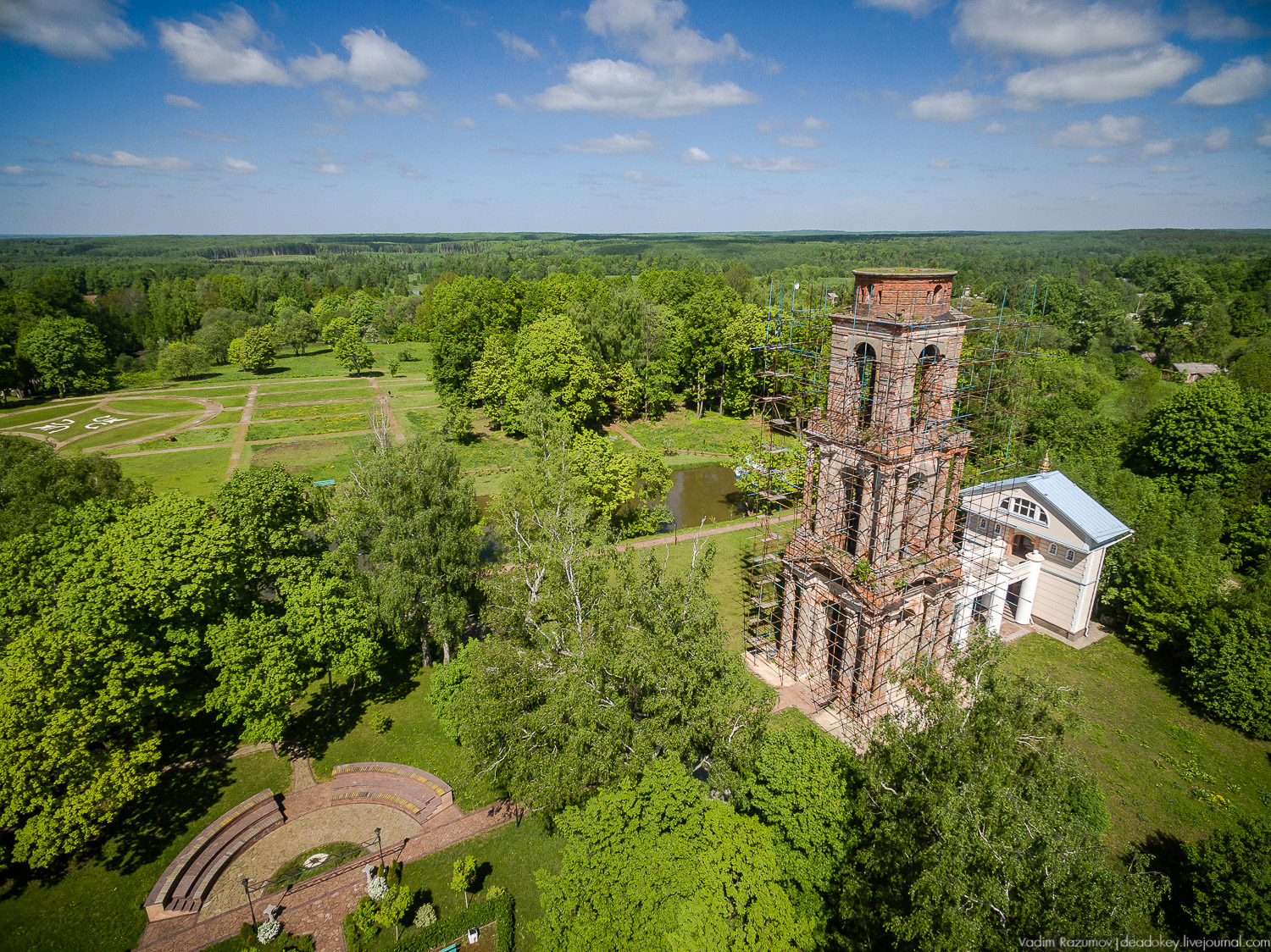 усадьба Воронино с дрона, квадрокоптера, Ярославская область, Ростовский район