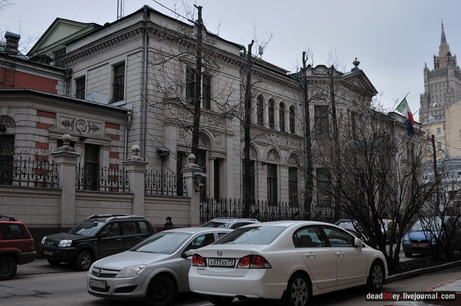 усадьба A. M. Полторацкого (Сабашниковых), Б. Левшинский пер., 6