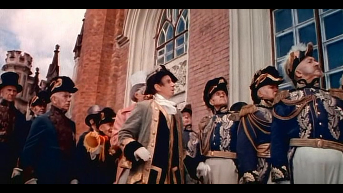 фильм Три толстяка (1966), Петергофские конюшни, Санкт-Петербург.