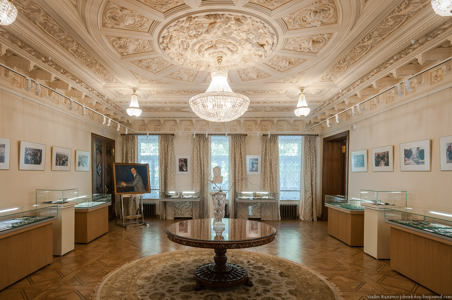 Москва, усадьба Е.И.Васильчиковой - С.А.Оболенского - Н.Ф. фон Мекк, Гоголевский бульвар, 14