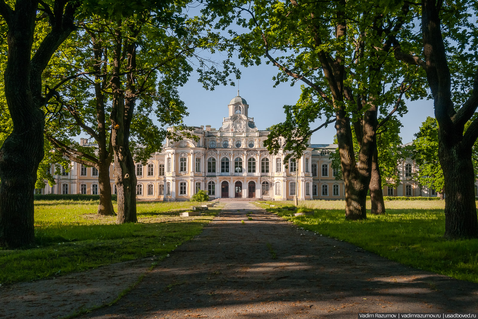 Усадьба Знаменка, Петергофская дорога