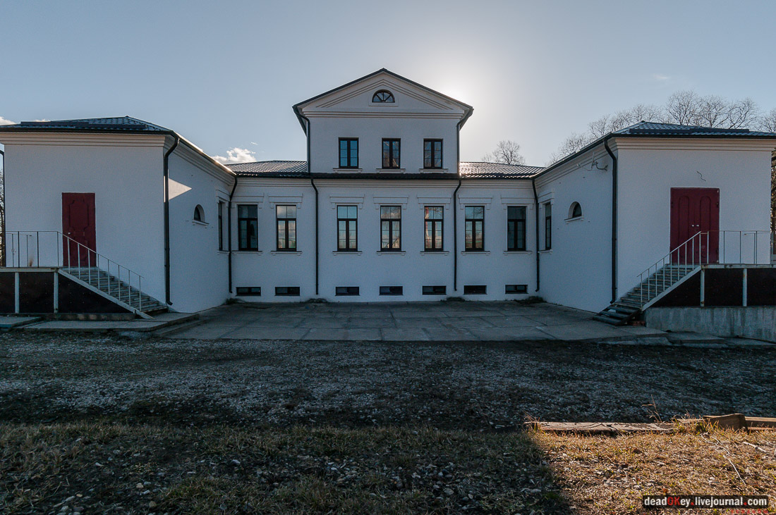 Усадьба Садки