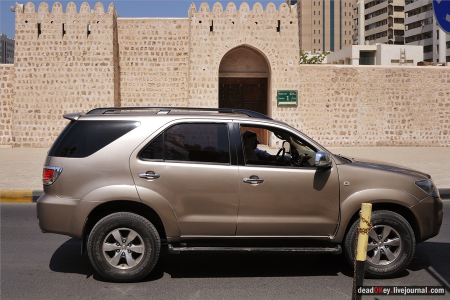 ОАЭ. Машины в Эмиратах