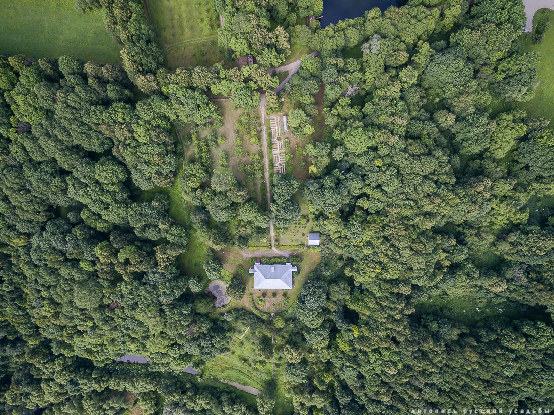 усадьба Дворяниново. В гости с дроном. Усадьба А.Т. Болотова с квадрокоптера