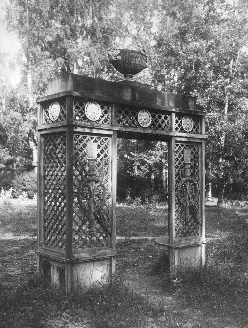 старые фотографии с выставки ОИРУ.