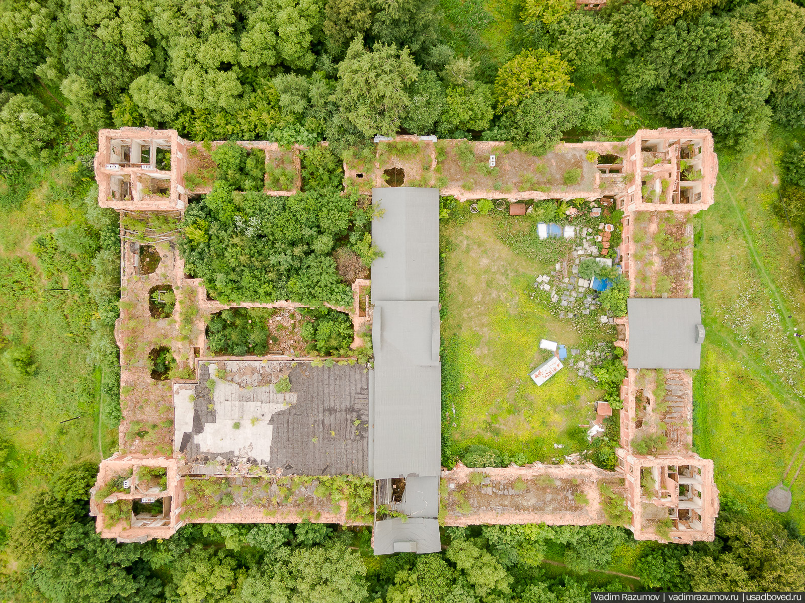 Усадьба Знаменка, Петергофская дорога