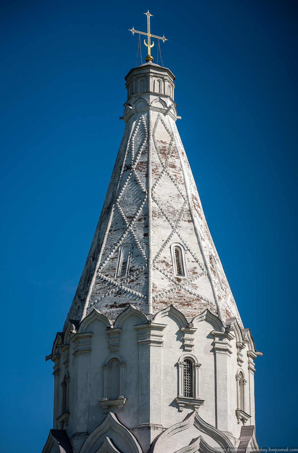 Коломенское в мае, цветы