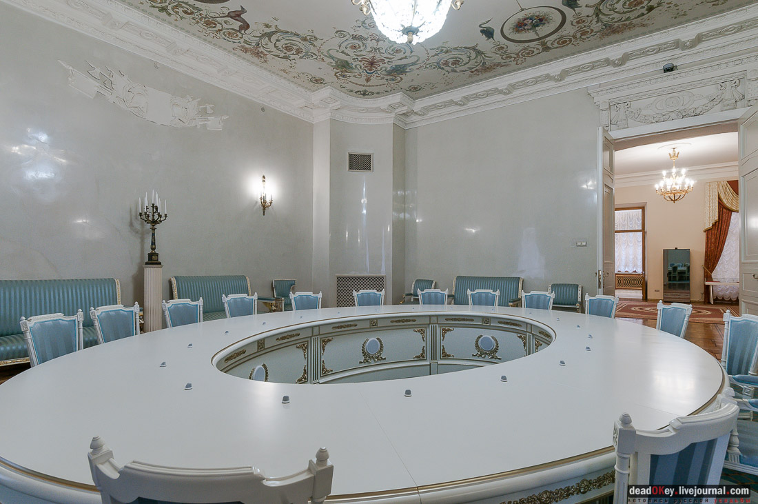 Здание Московской Мэрии, ул. Тверская д.13, архитектор М.В. Казаков